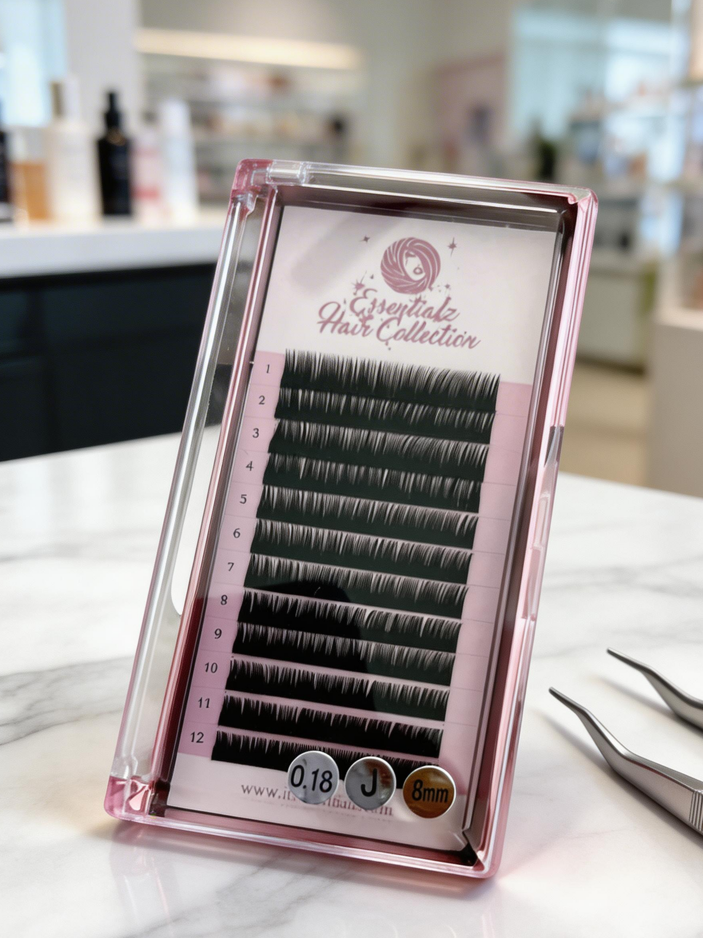 Bottom lash tray